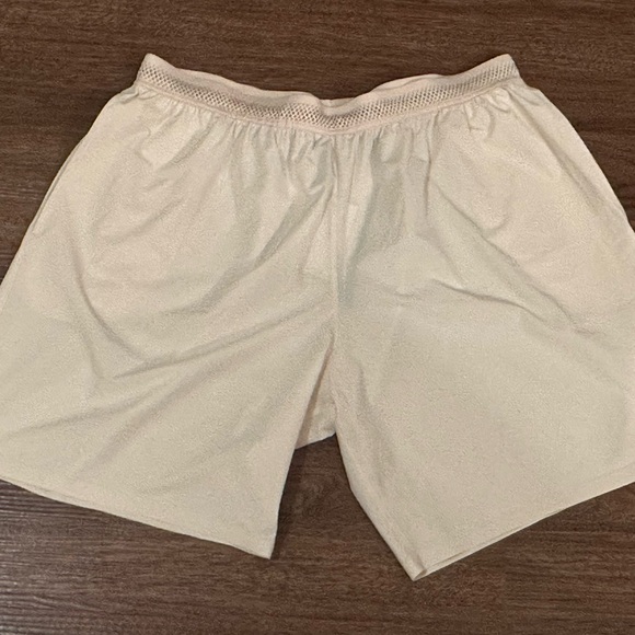 Nike x MMW 2-in-1 Matthew M. Williams Vanilla Cream Microfiber Shorts - Picture 3 of 11